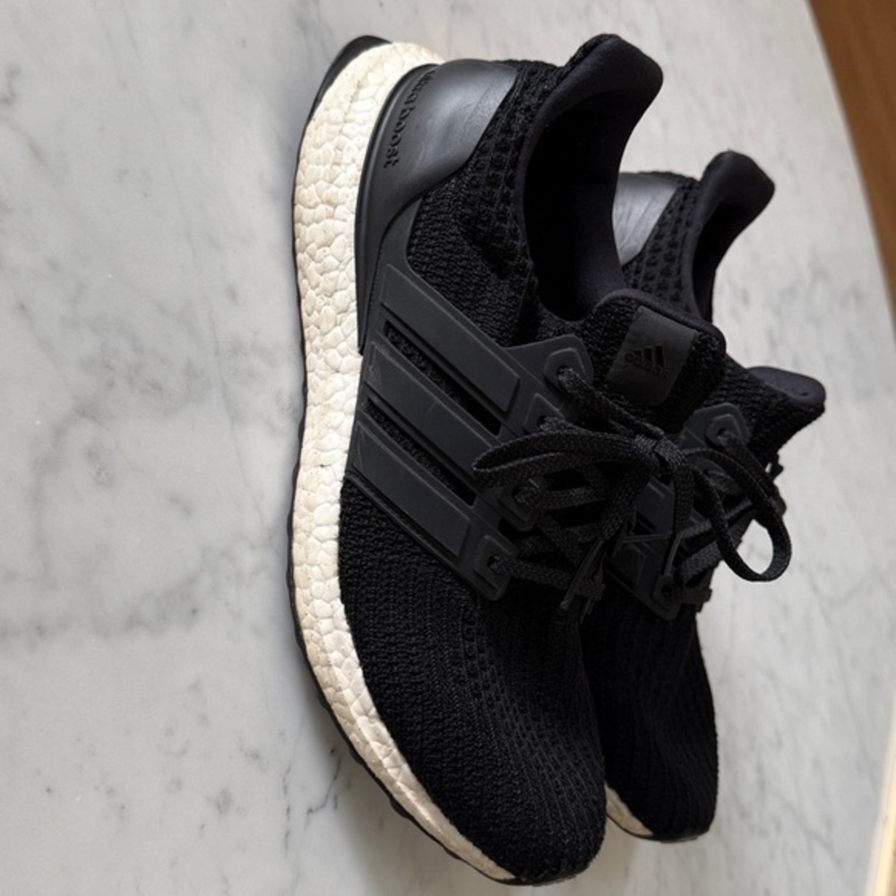Adidas Ultraboost Running Shoes Women’s Size 9 Black Primeknit Boost Sneakers